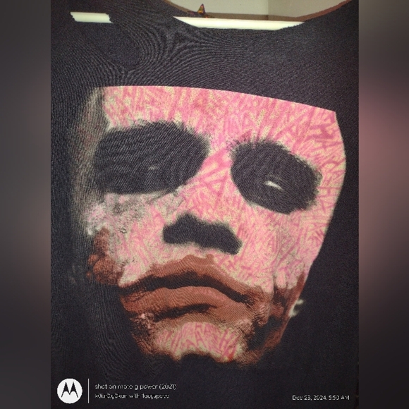2008 Heath Ledger as The Joker Extremely Hard to Find Shirt sz M - Picture 3 of 5